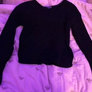 Black cropped sweater